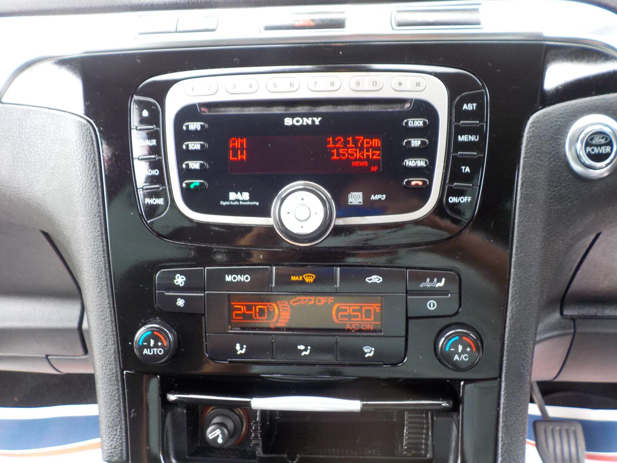 Ford Galaxy 2.0 TDCi Titanium Euro 5 5dr