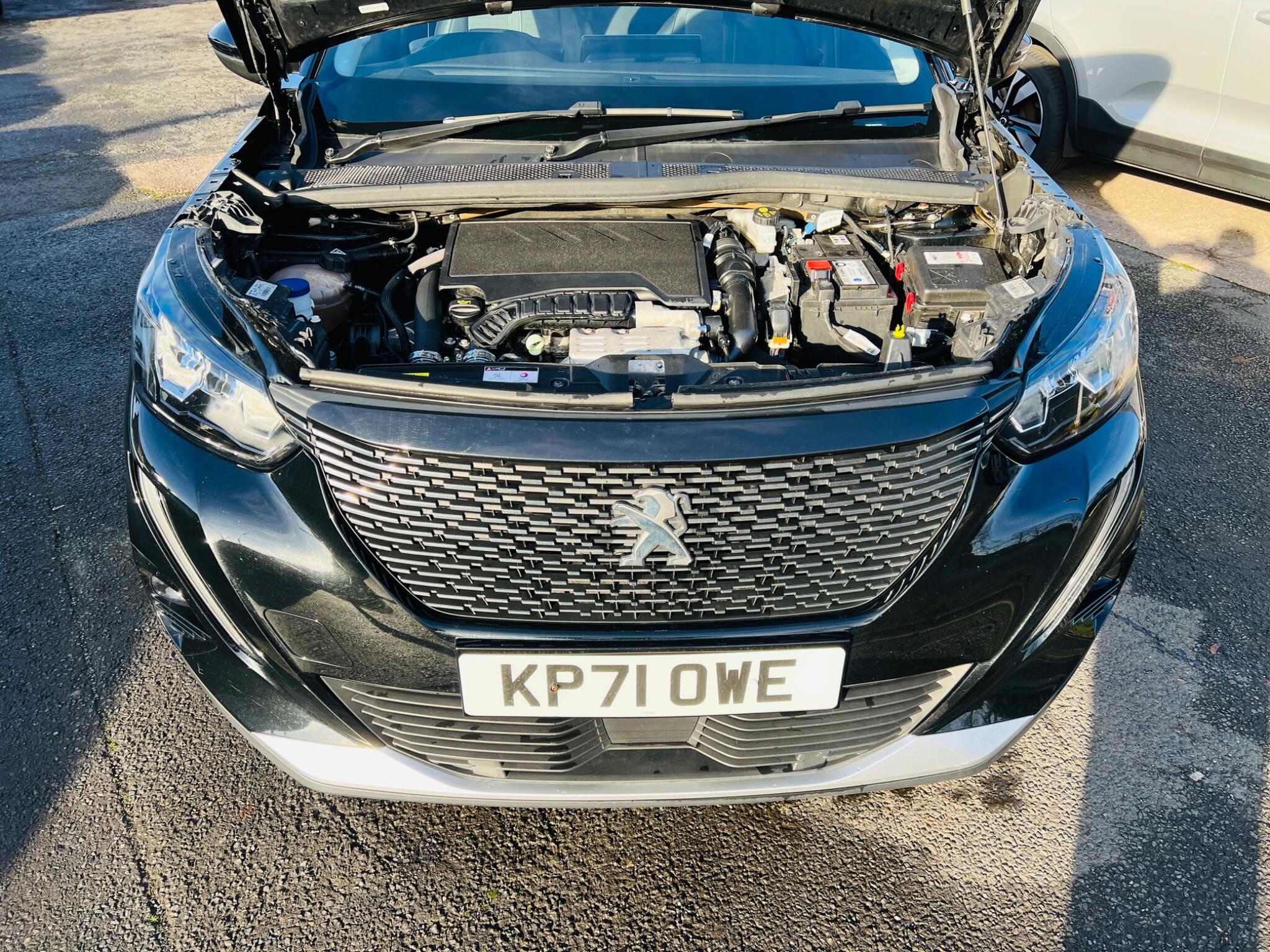 2021 Peugeot 2008 1.2 PureTech Allure Premium Euro 6 (s/s) 5dr • 73,734 miles image 41
