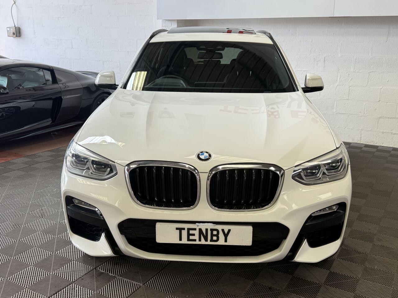 BMW X3 view 4