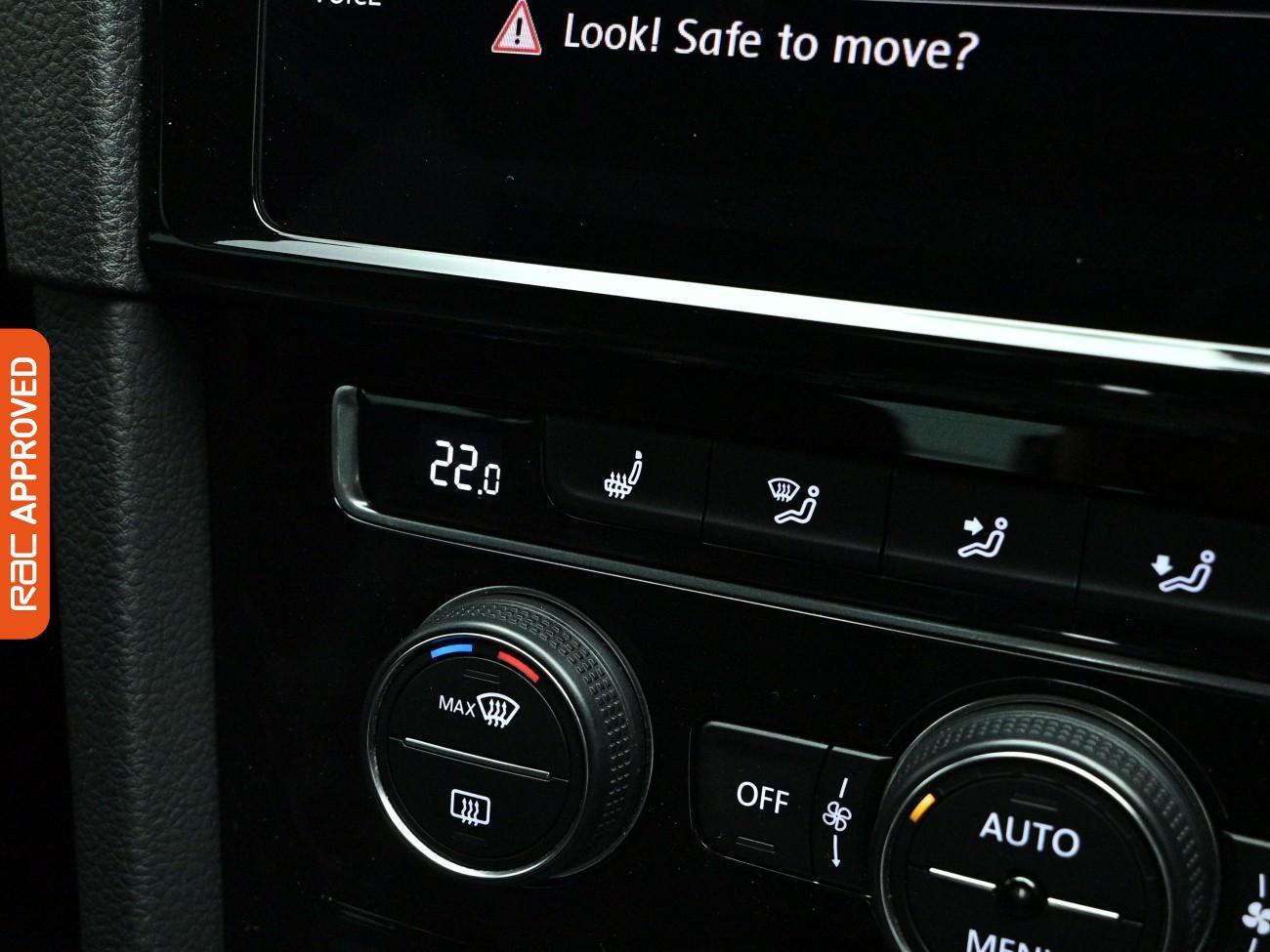 Volkswagen Golf view 15