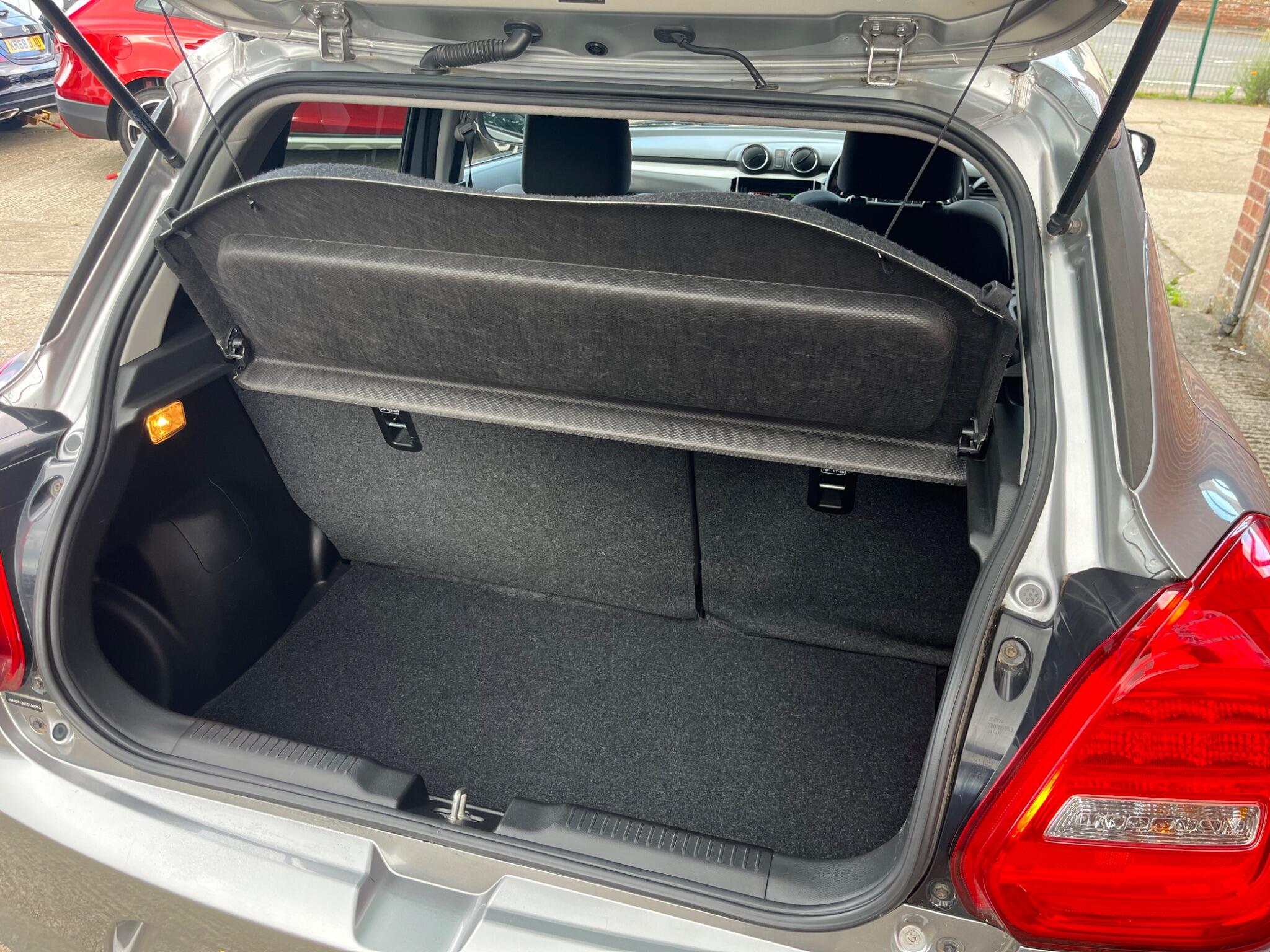 Suzuki Swift view 41