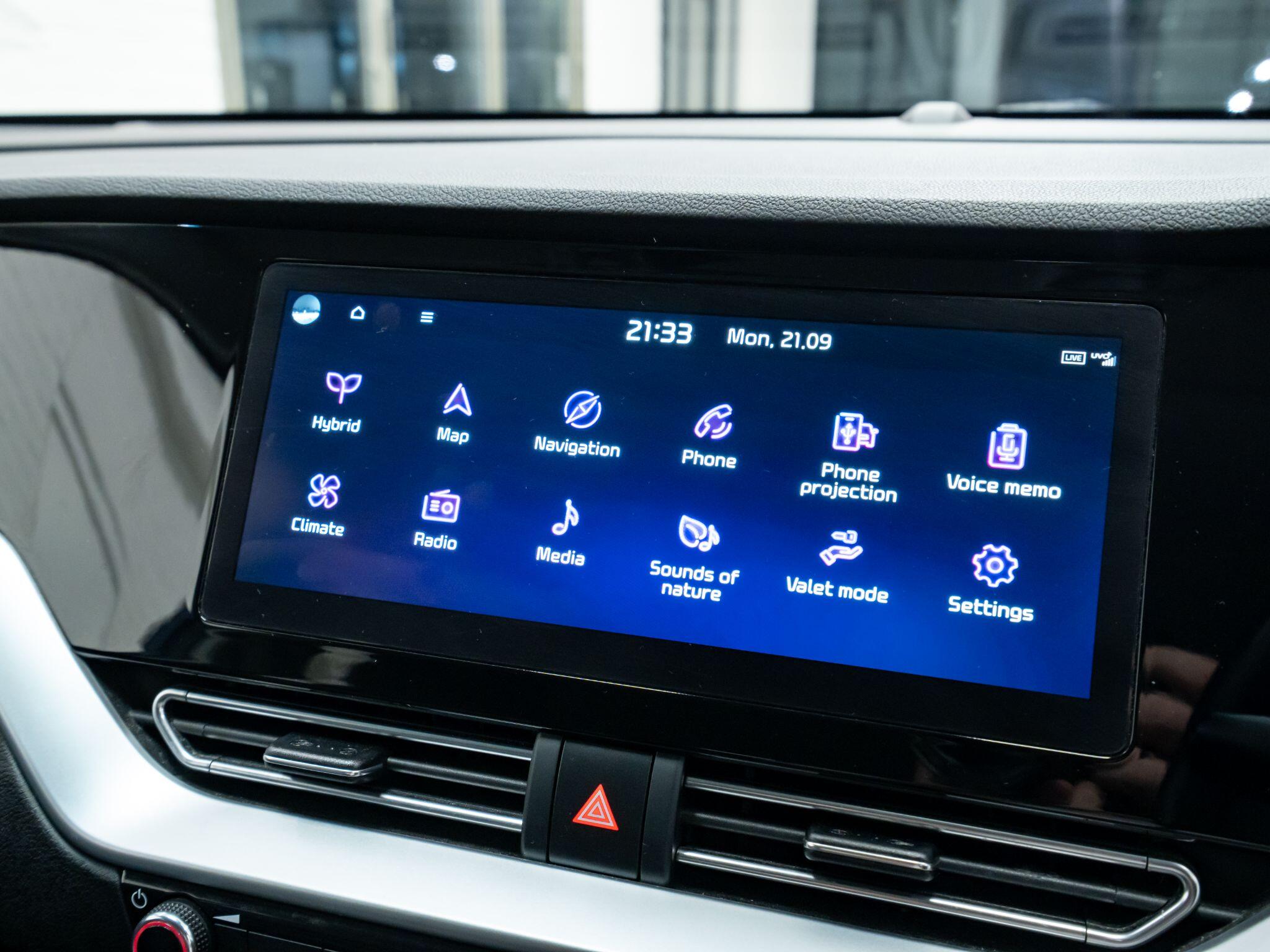 Kia Niro view 28
