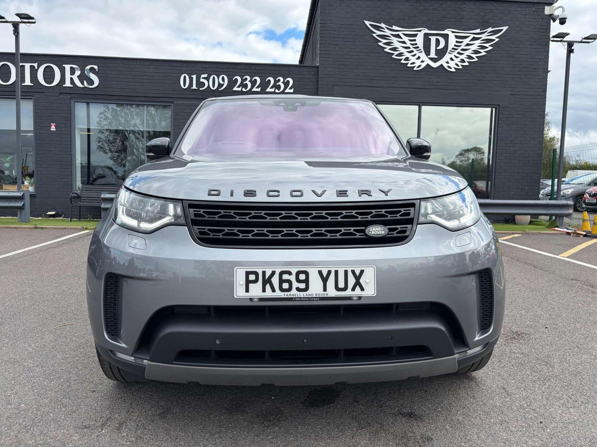 Land Rover Discovery 3 view 3