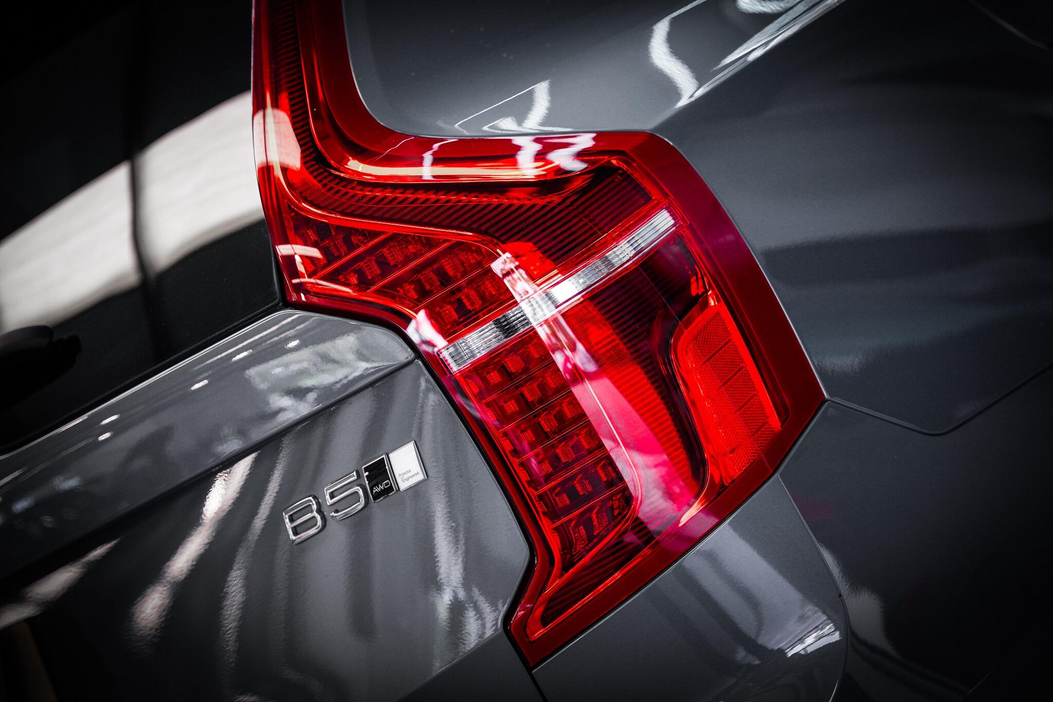 Volvo XC90 view 41