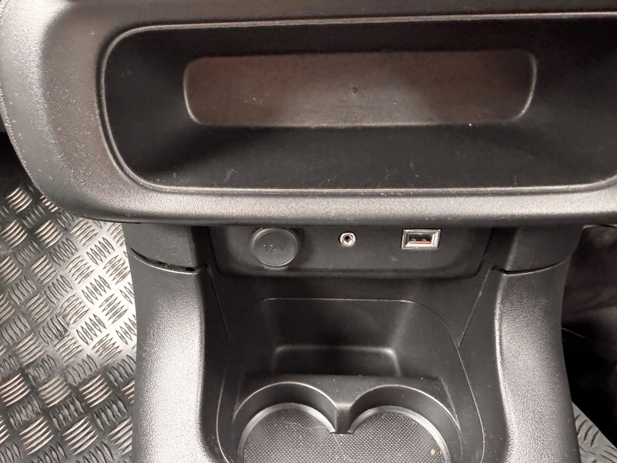 Citroen C3 view 20