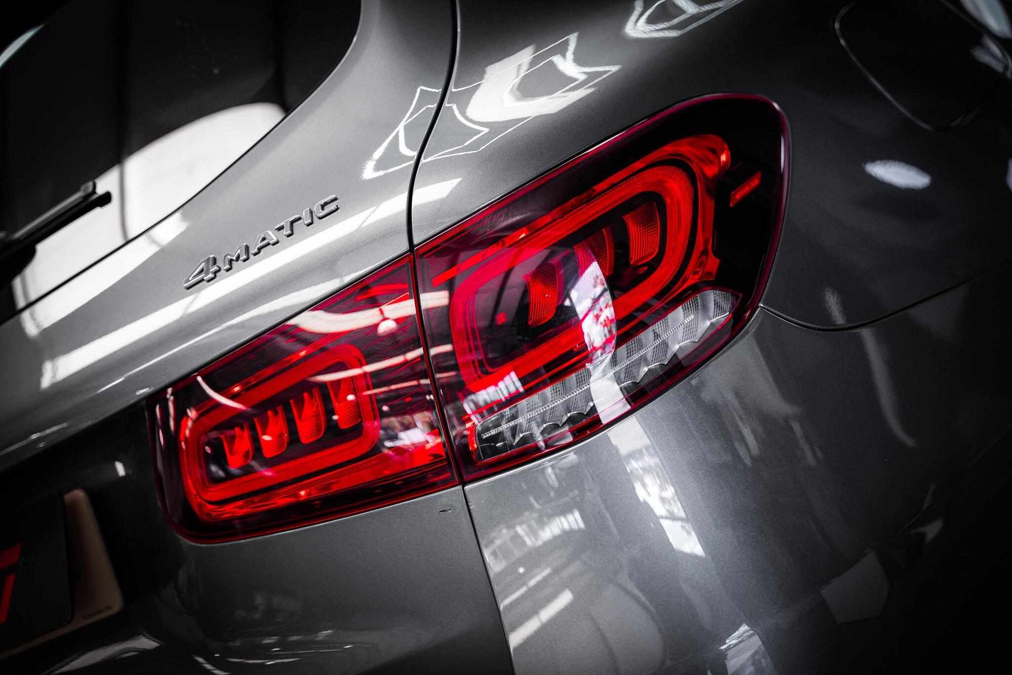 Mercedes-Benz GLC view 35