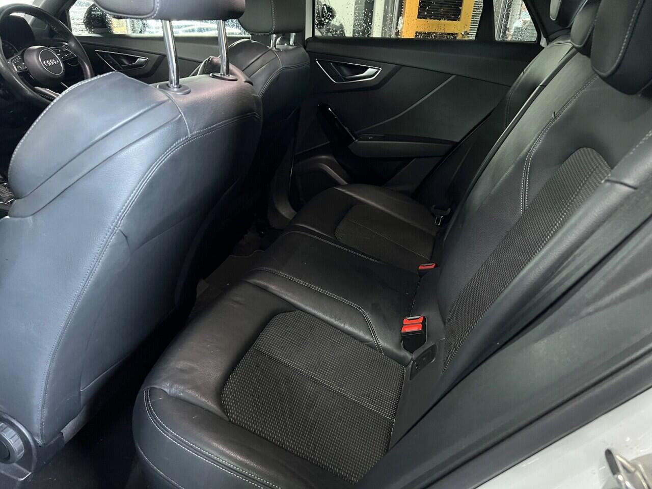 Audi Q2 view 4