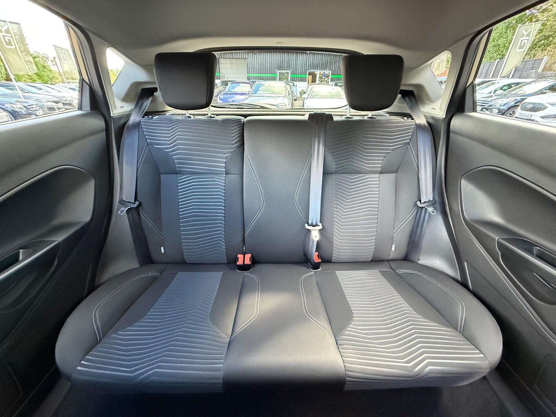 Ford Fiesta view 15