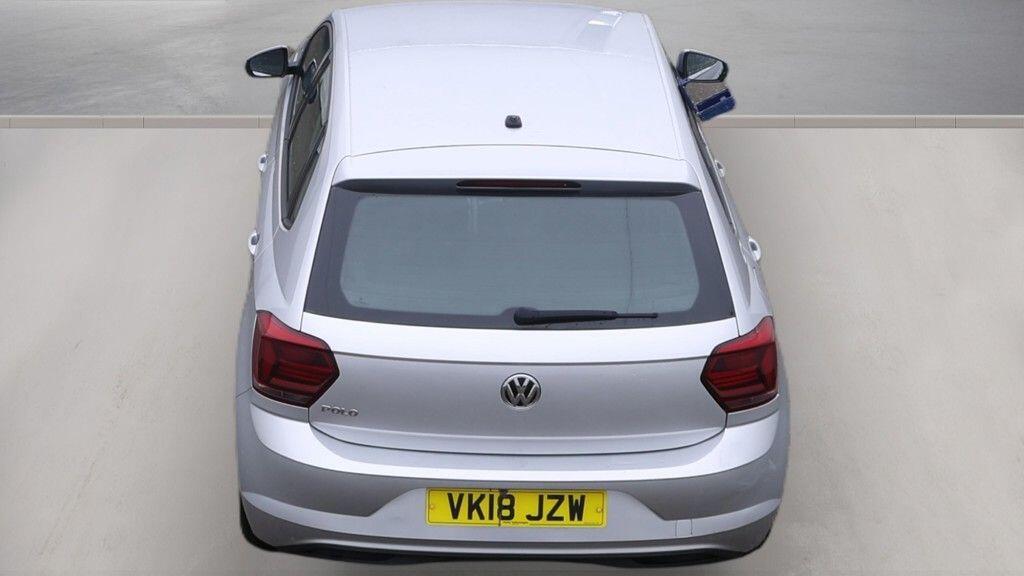 Volkswagen Polo view 5