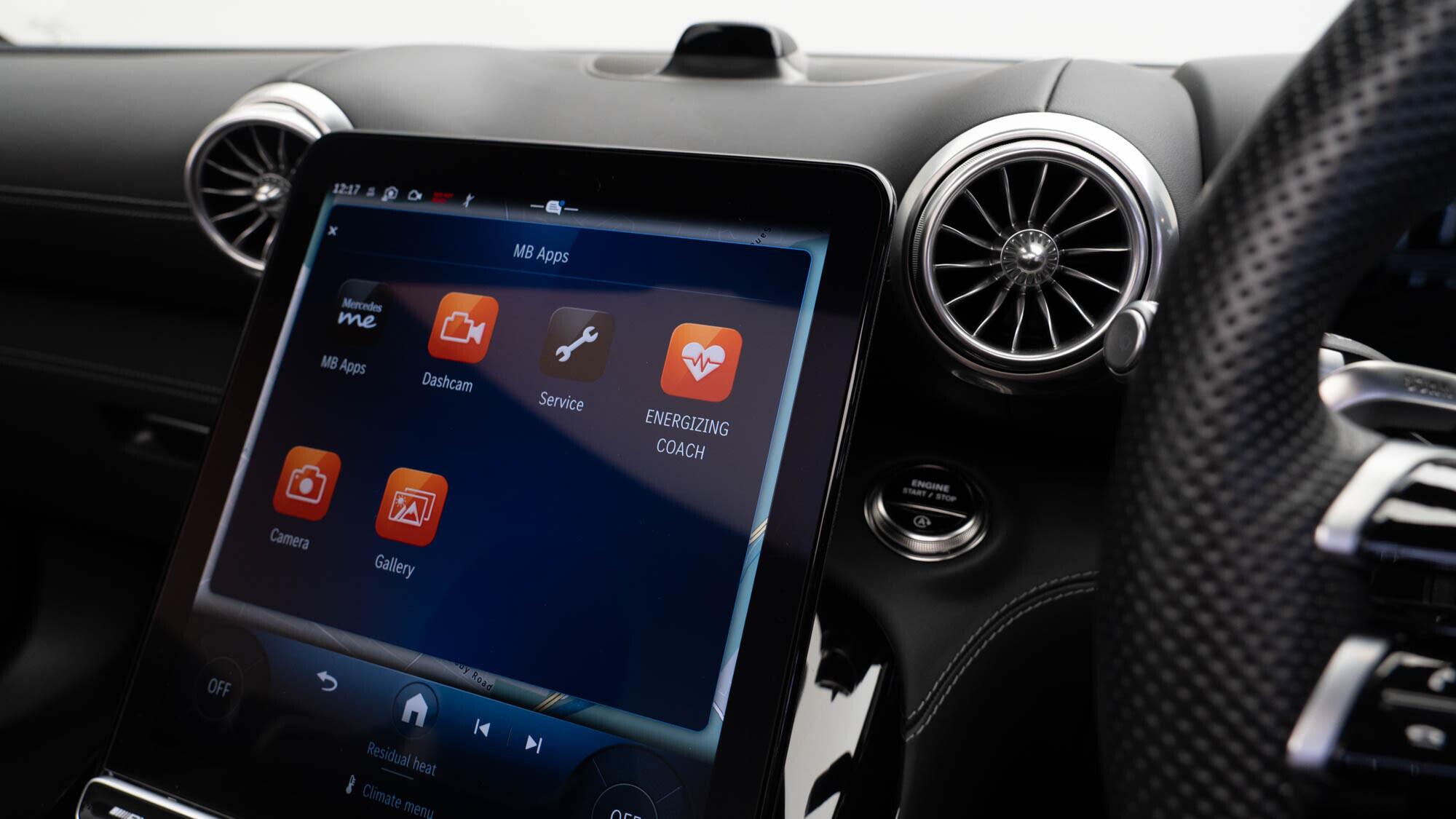 Mercedes-Benz SL view 28