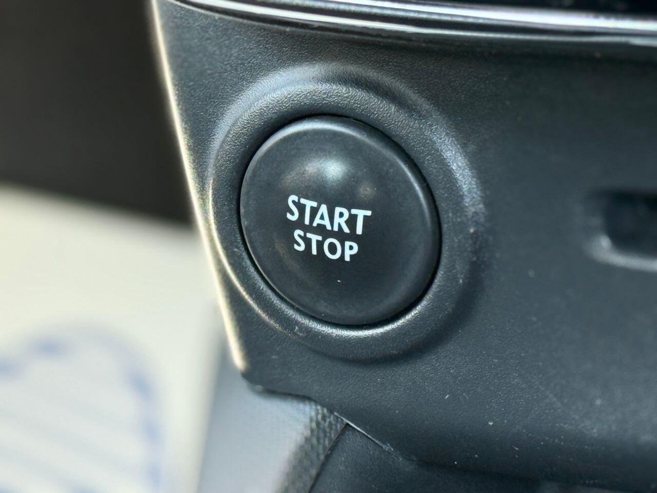 Renault Clio view 24