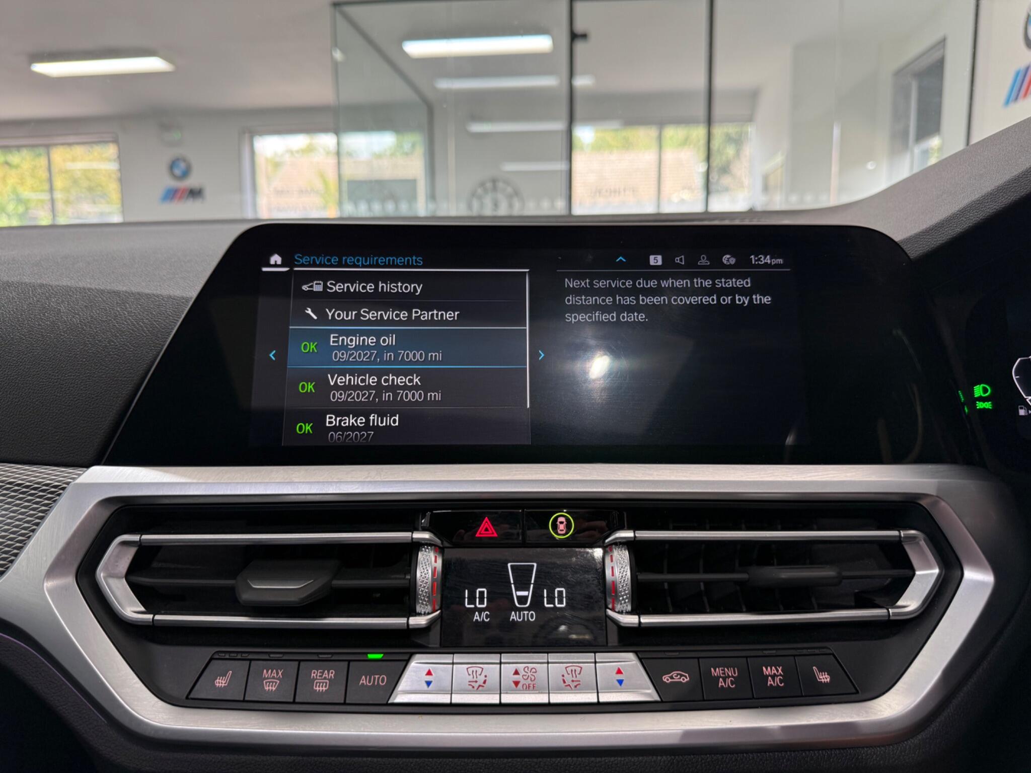 BMW 3 Series view 29