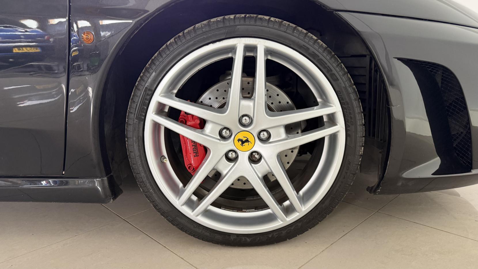 Ferrari F430 view 37