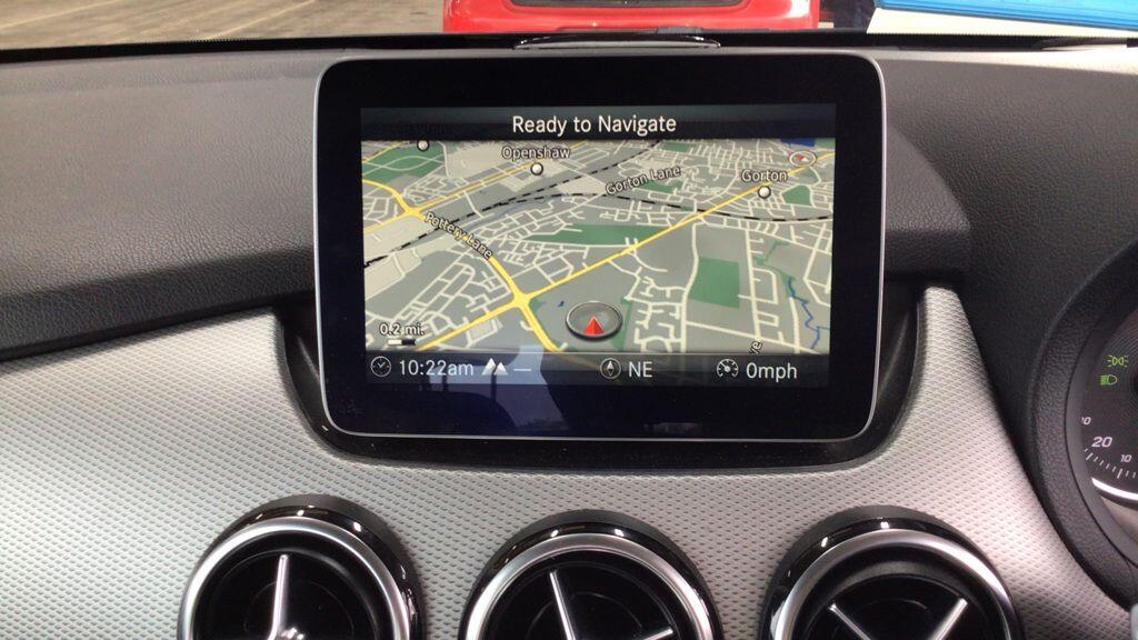 Mercedes-Benz B-Class view 23