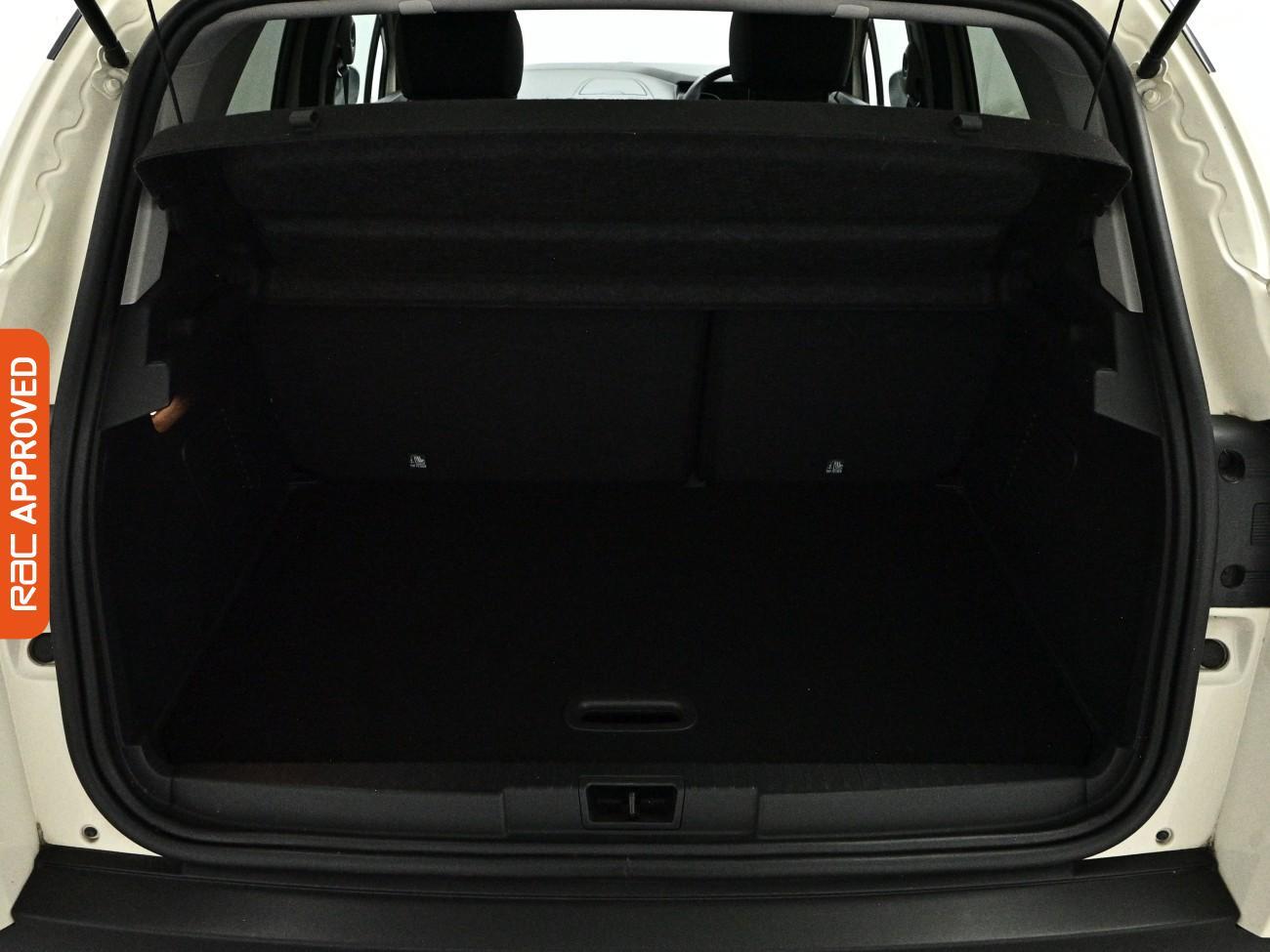 Renault Captur view 27