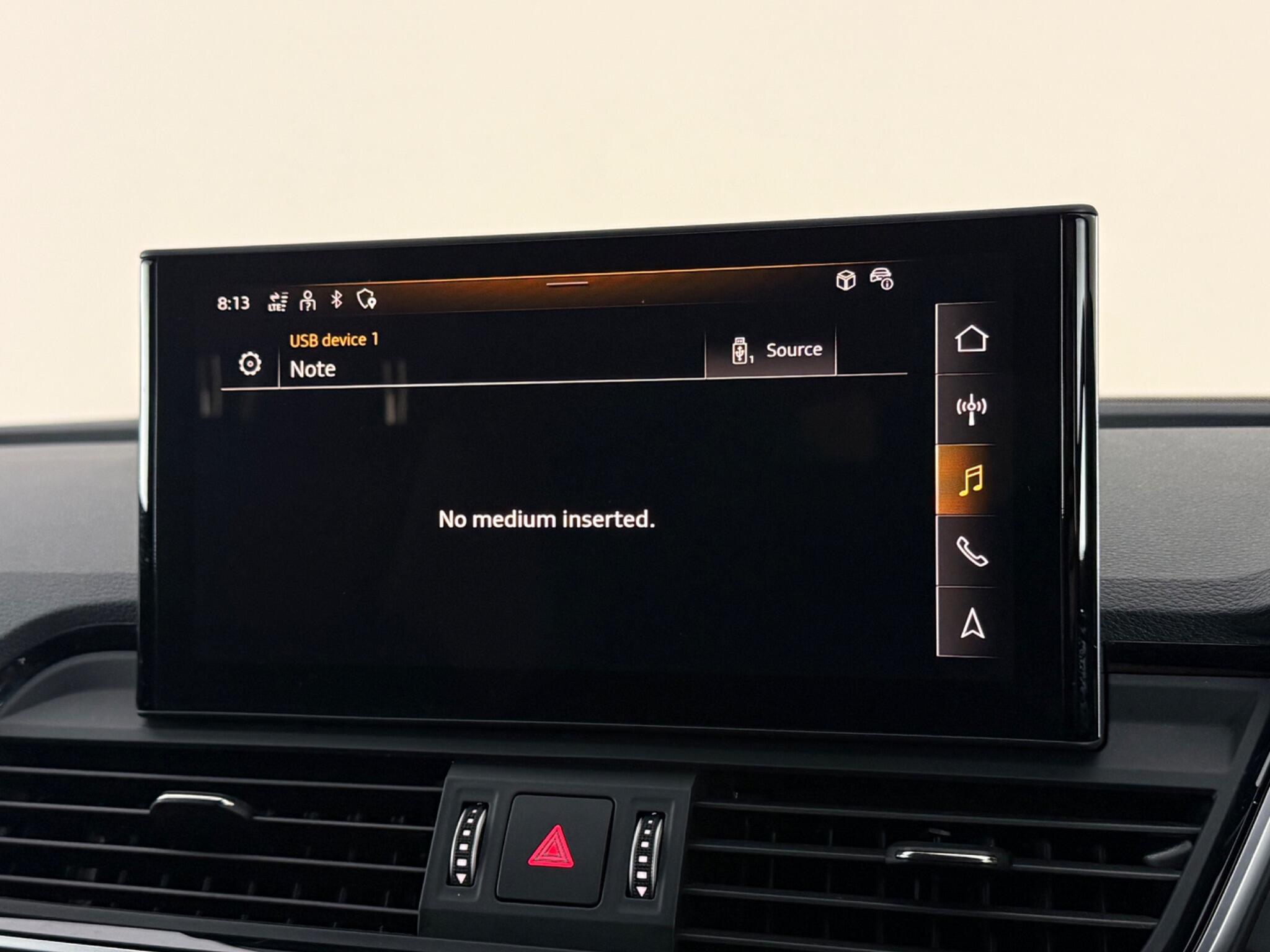 Audi Q5 view 23