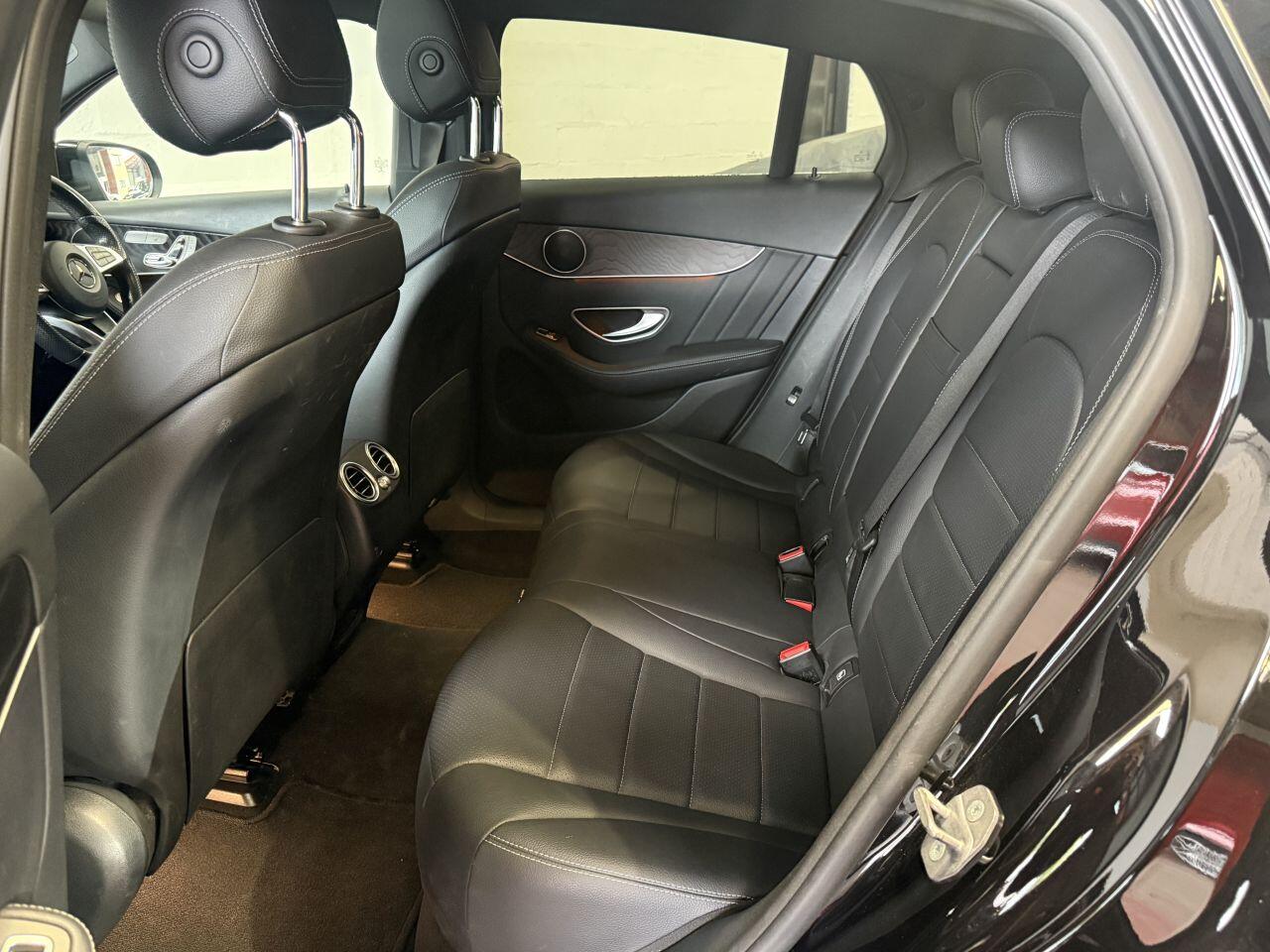 Mercedes-Benz GLC view 60