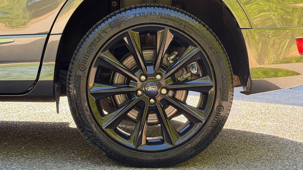 Ford Kuga view 47