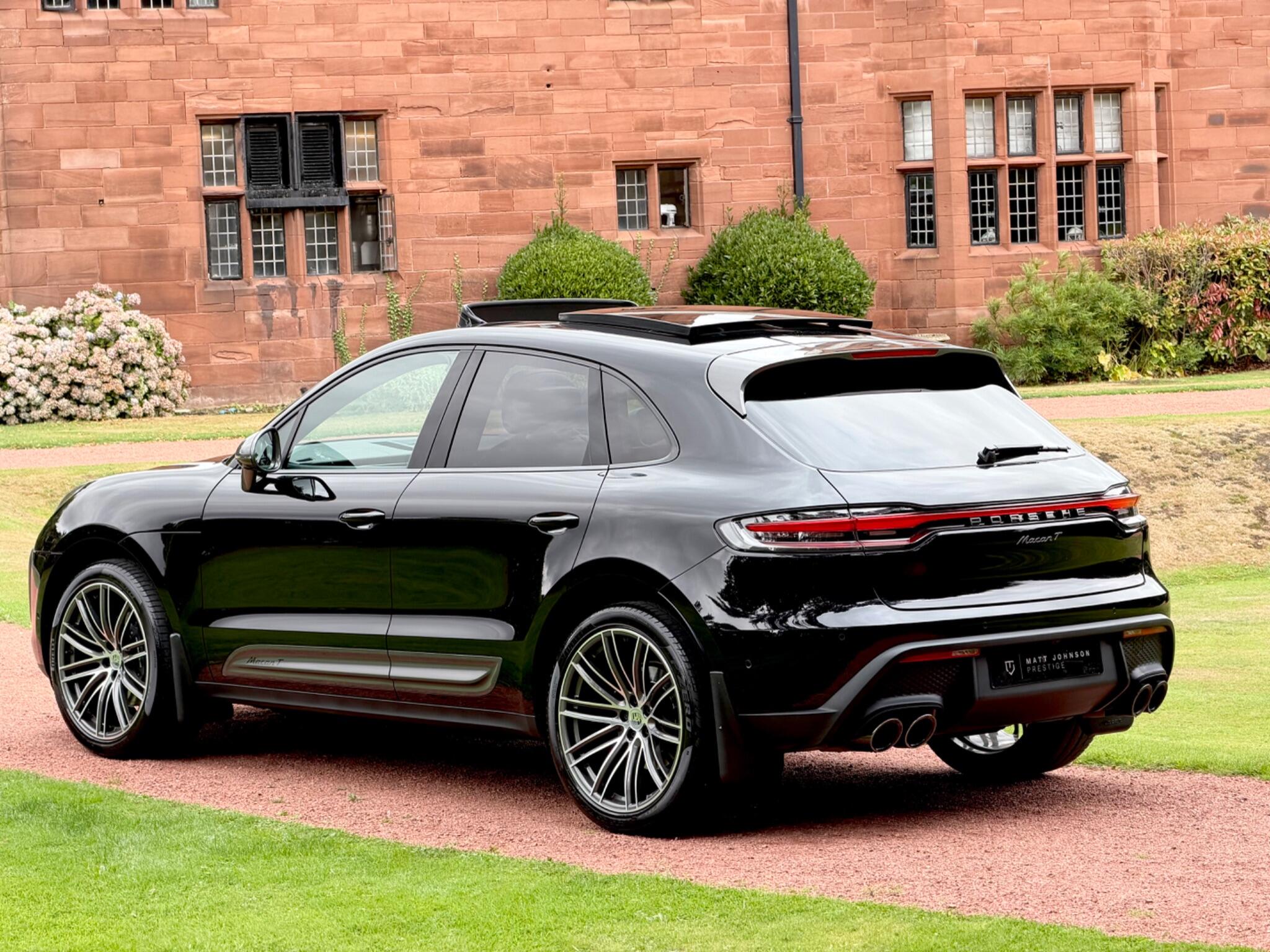 Porsche Macan view 2