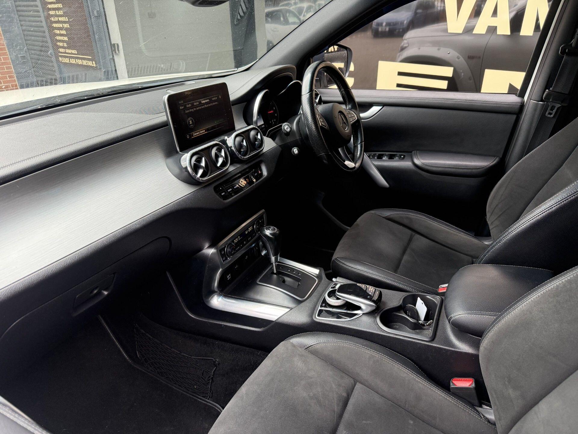 Mercedes-Benz X-Class view 5