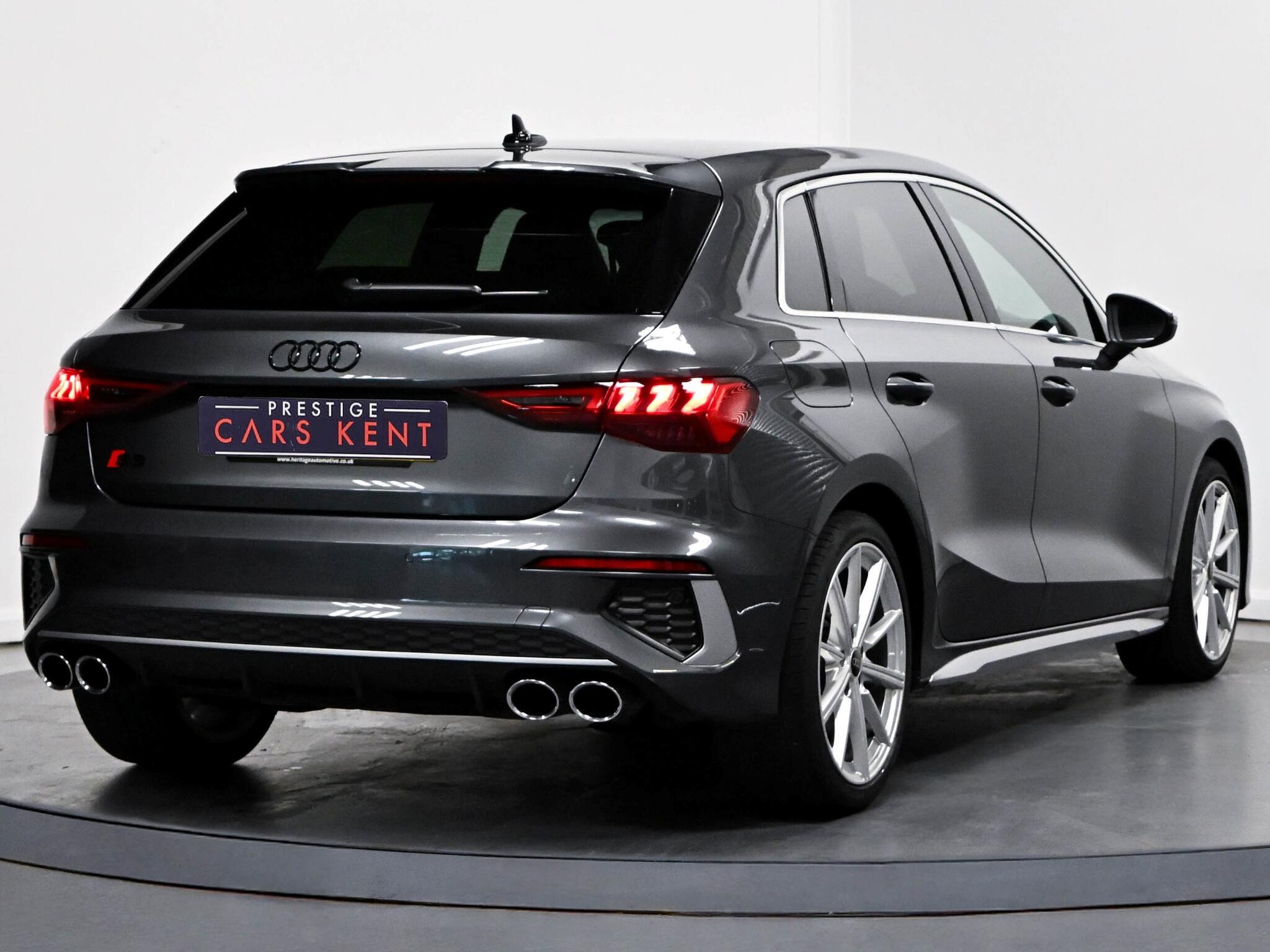 Audi S3 view 18