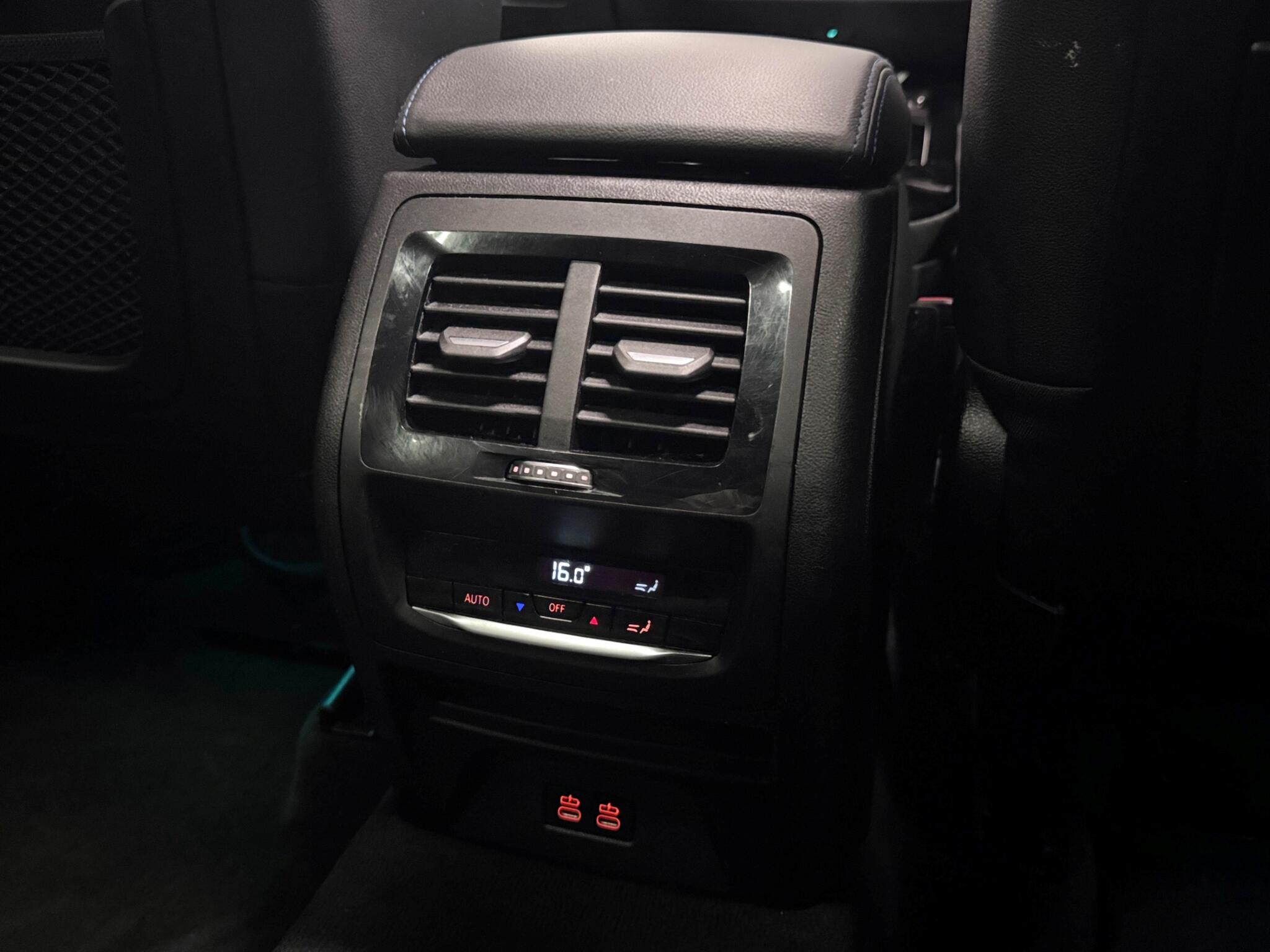 BMW X3 view 19
