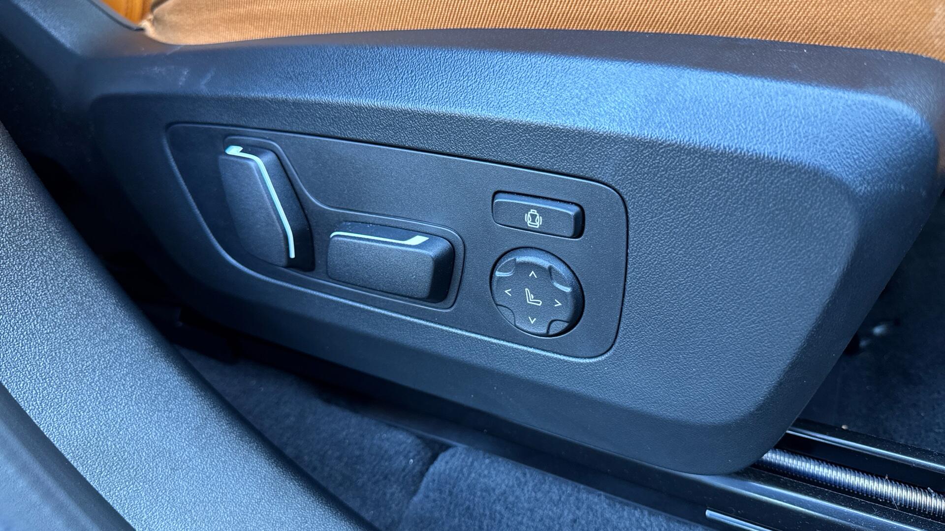 BMW X3 view 29