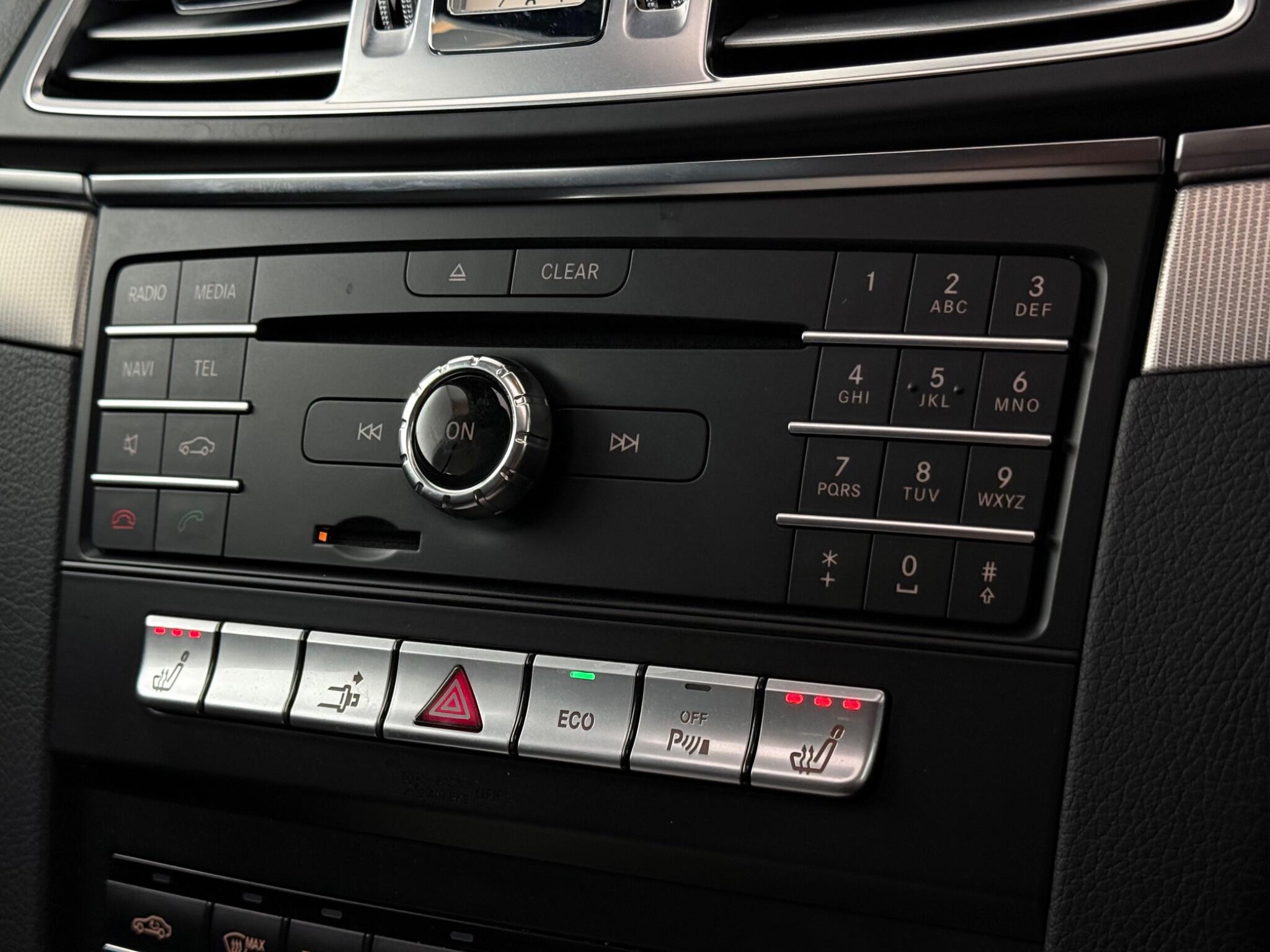 Mercedes-Benz E-Class view 25