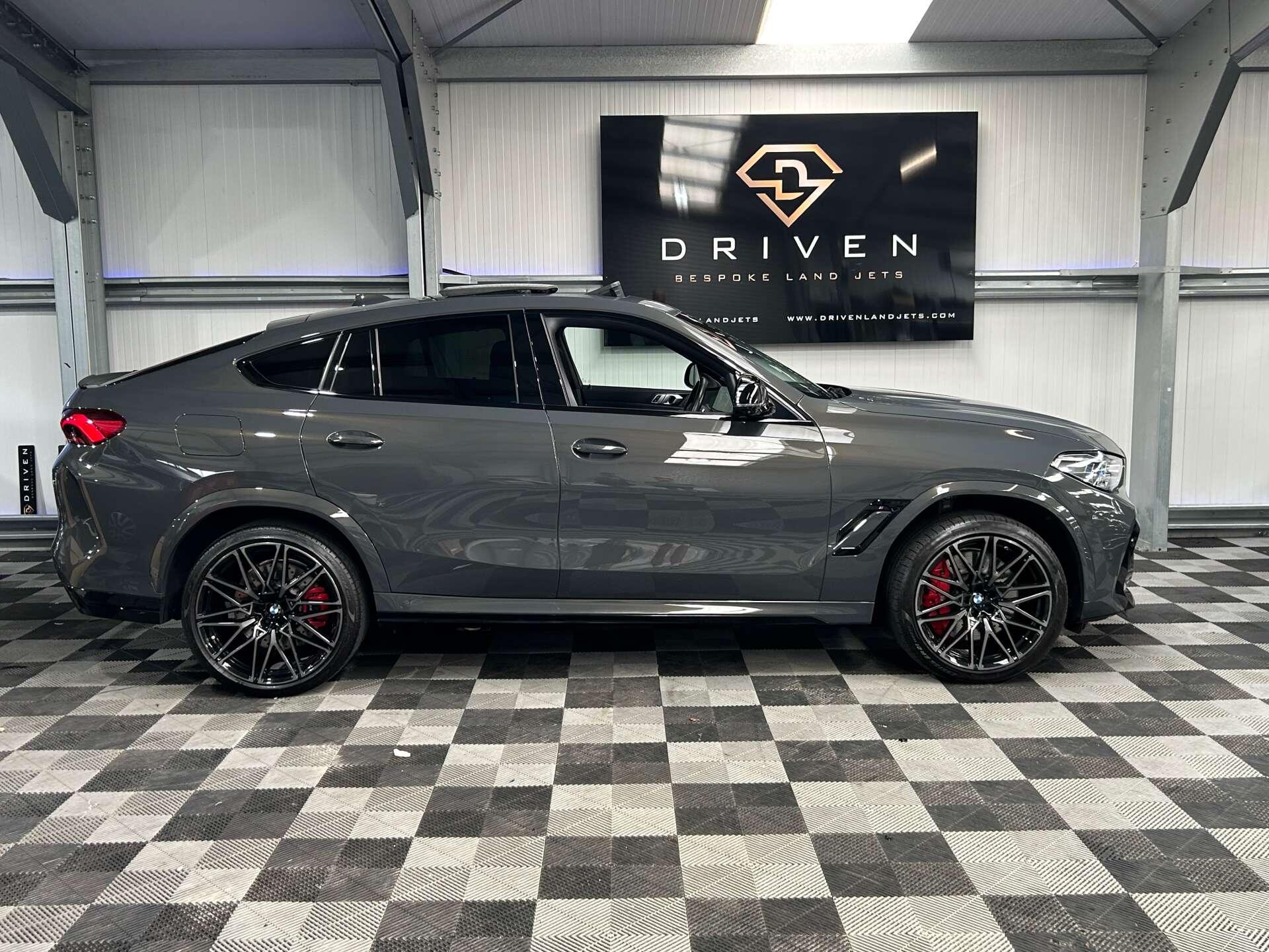 BMW X6 M view 27