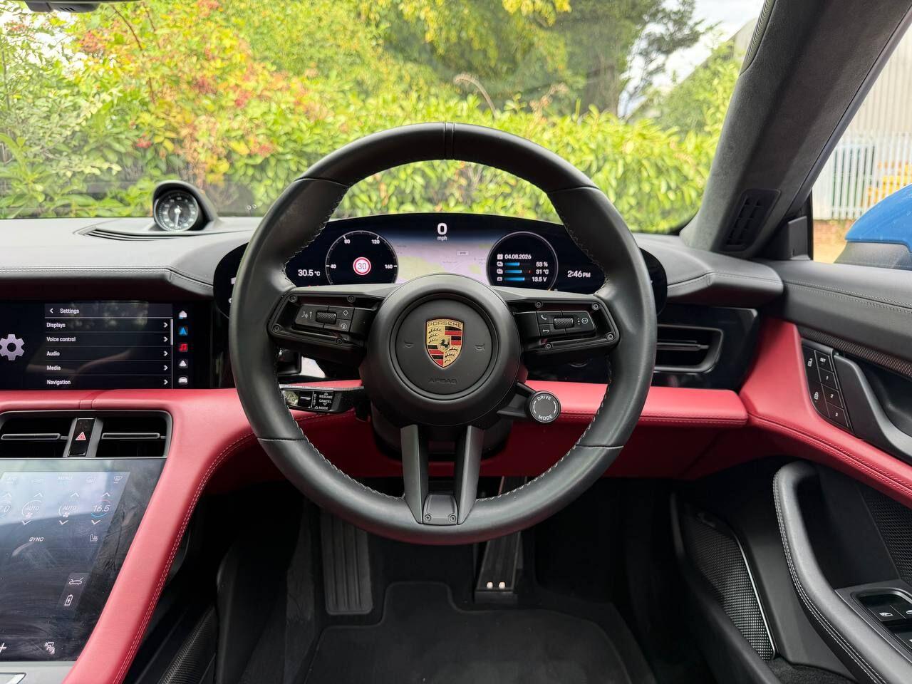 Porsche Taycan view 32