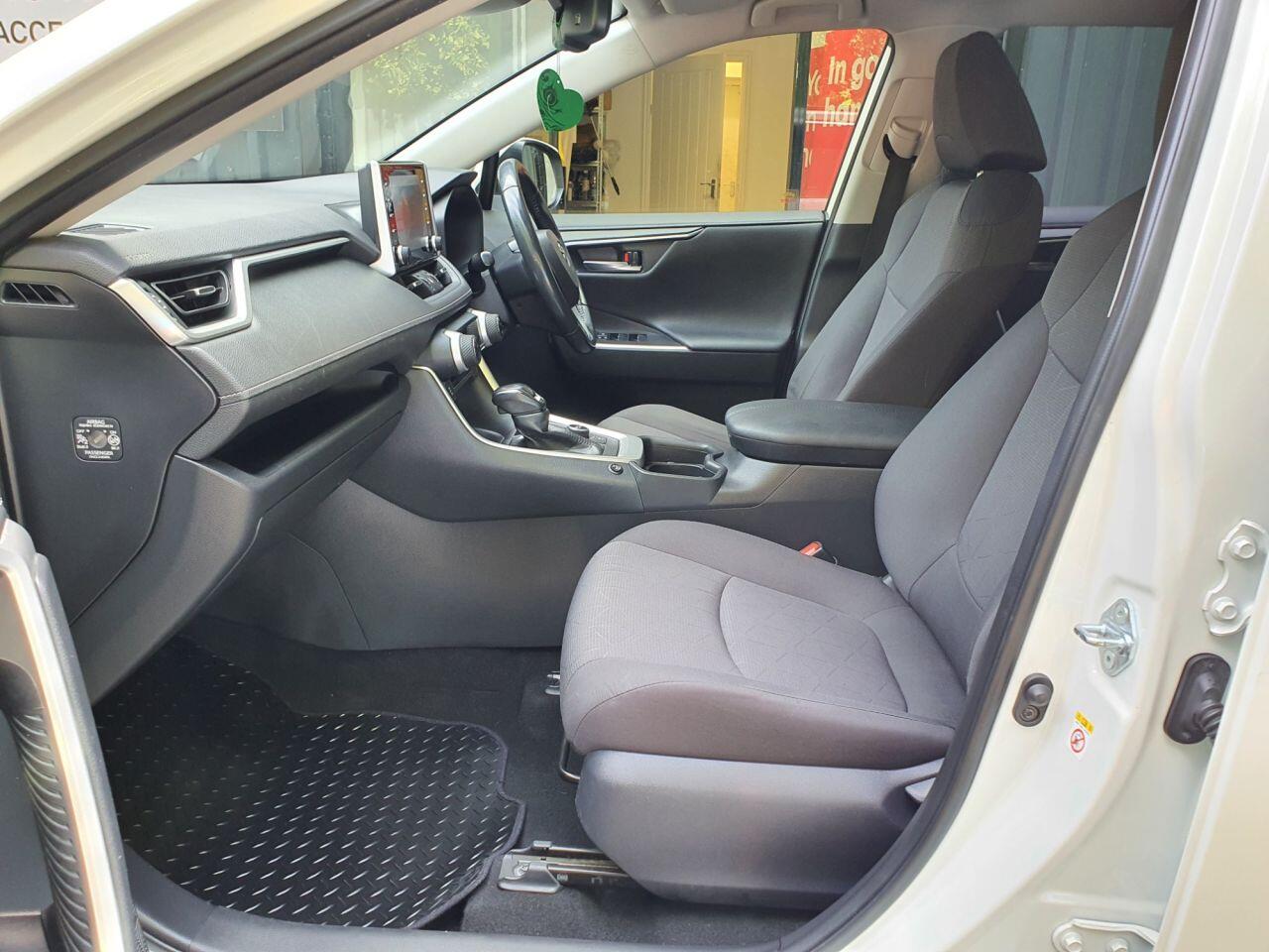 Toyota Rav4 view 27