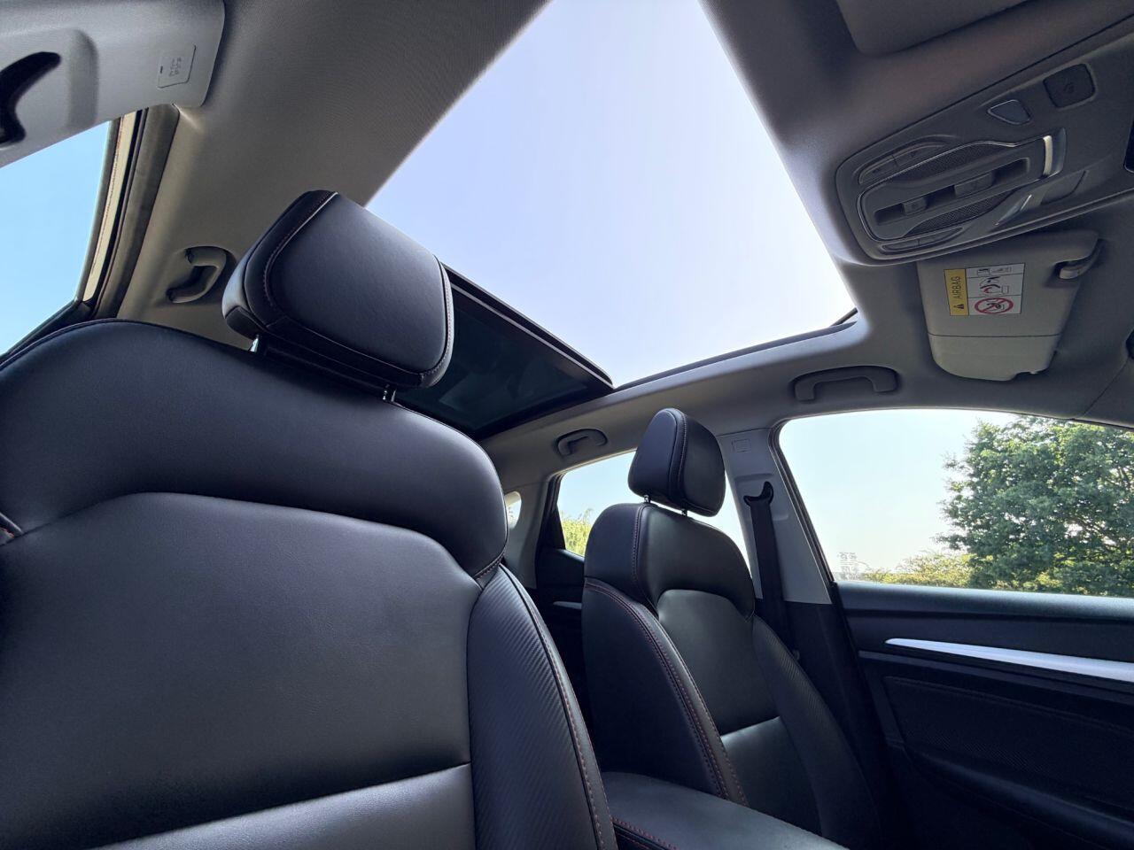 MG ZS view 30