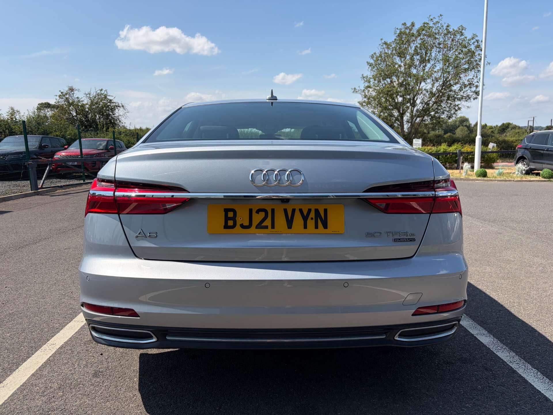 Audi A6 Saloon view 7
