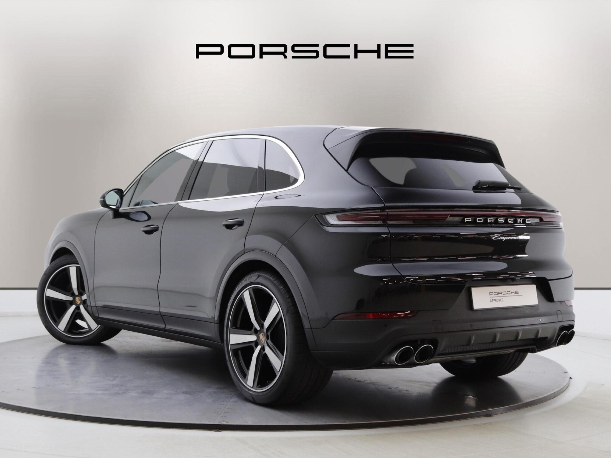 Porsche Cayenne view 2