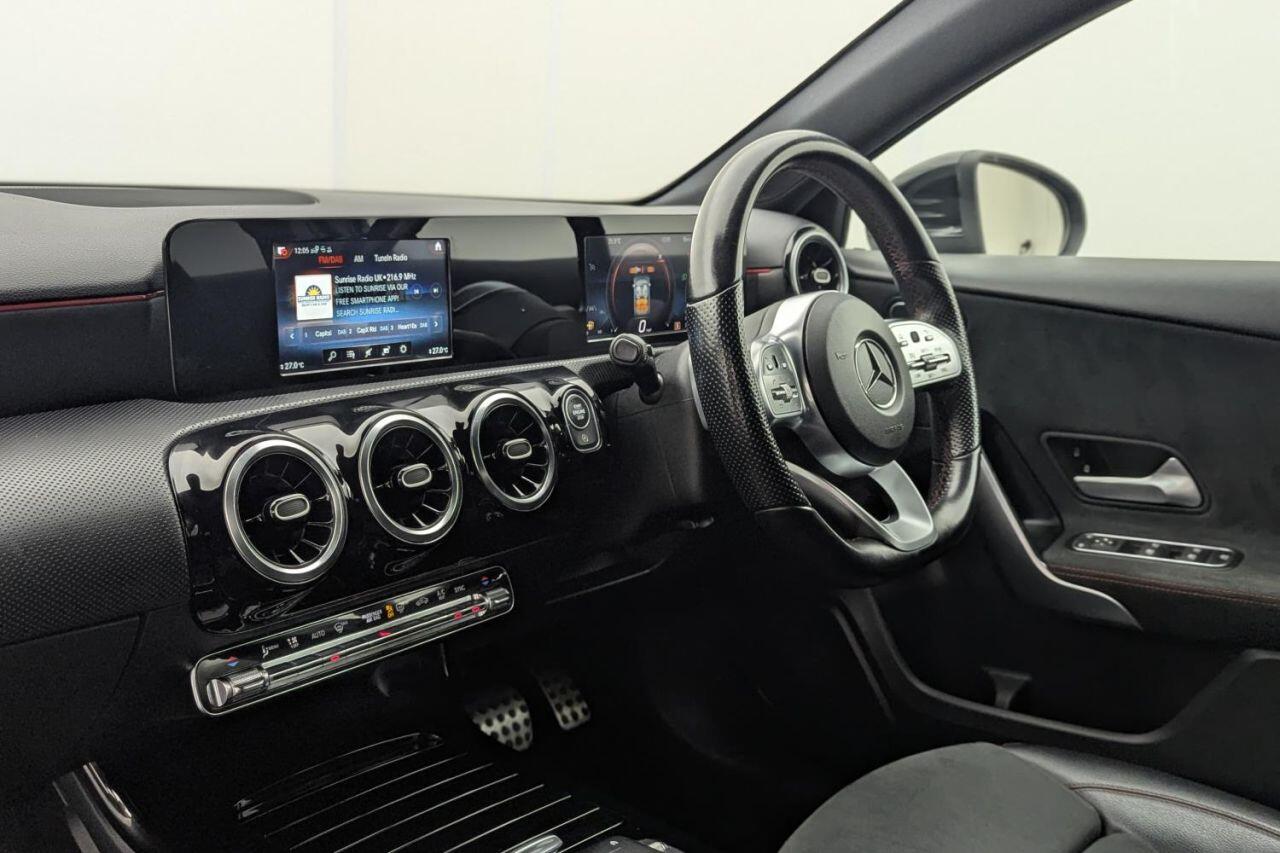 Mercedes-Benz A-Class view 25