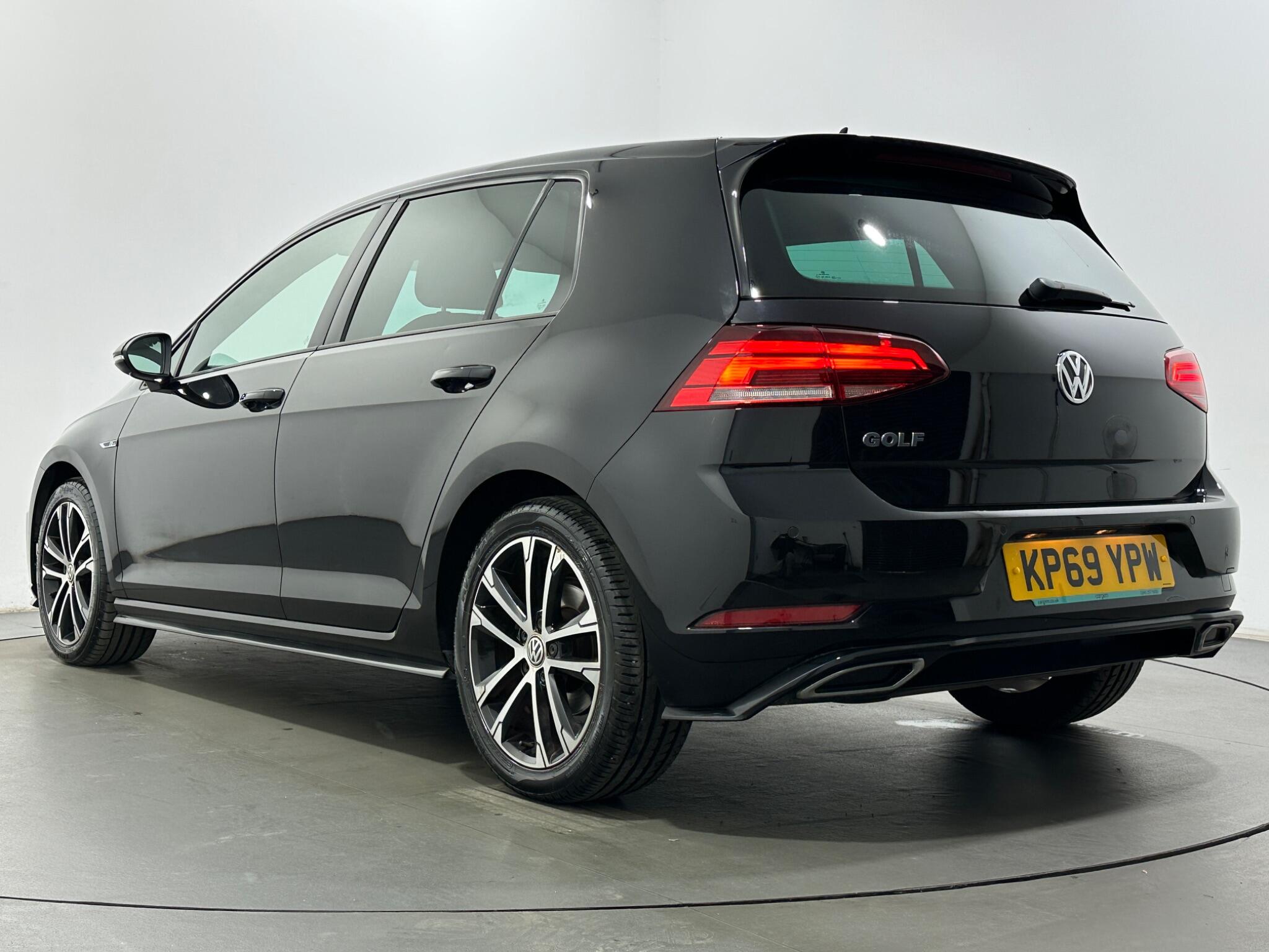 Volkswagen Golf view 49