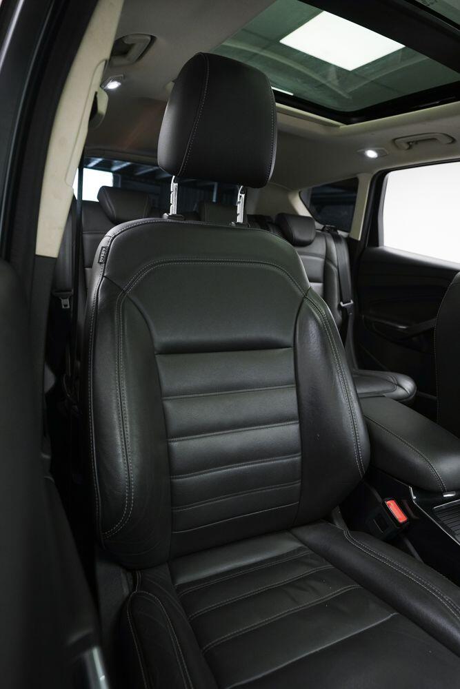 Ford Kuga view 10