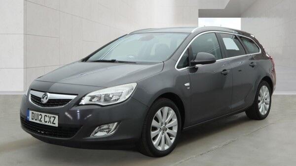 Vauxhall Astra view 2
