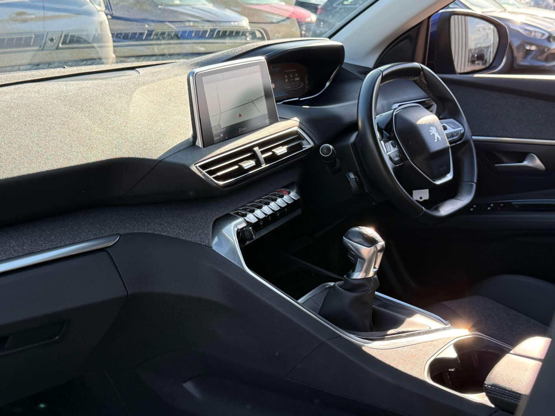 Peugeot 3008 view 77