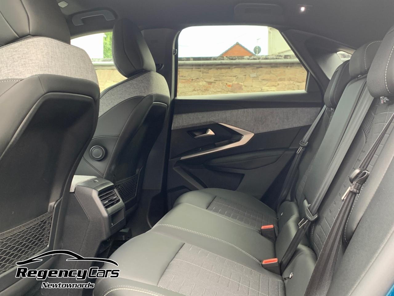 Peugeot 3008 view 15