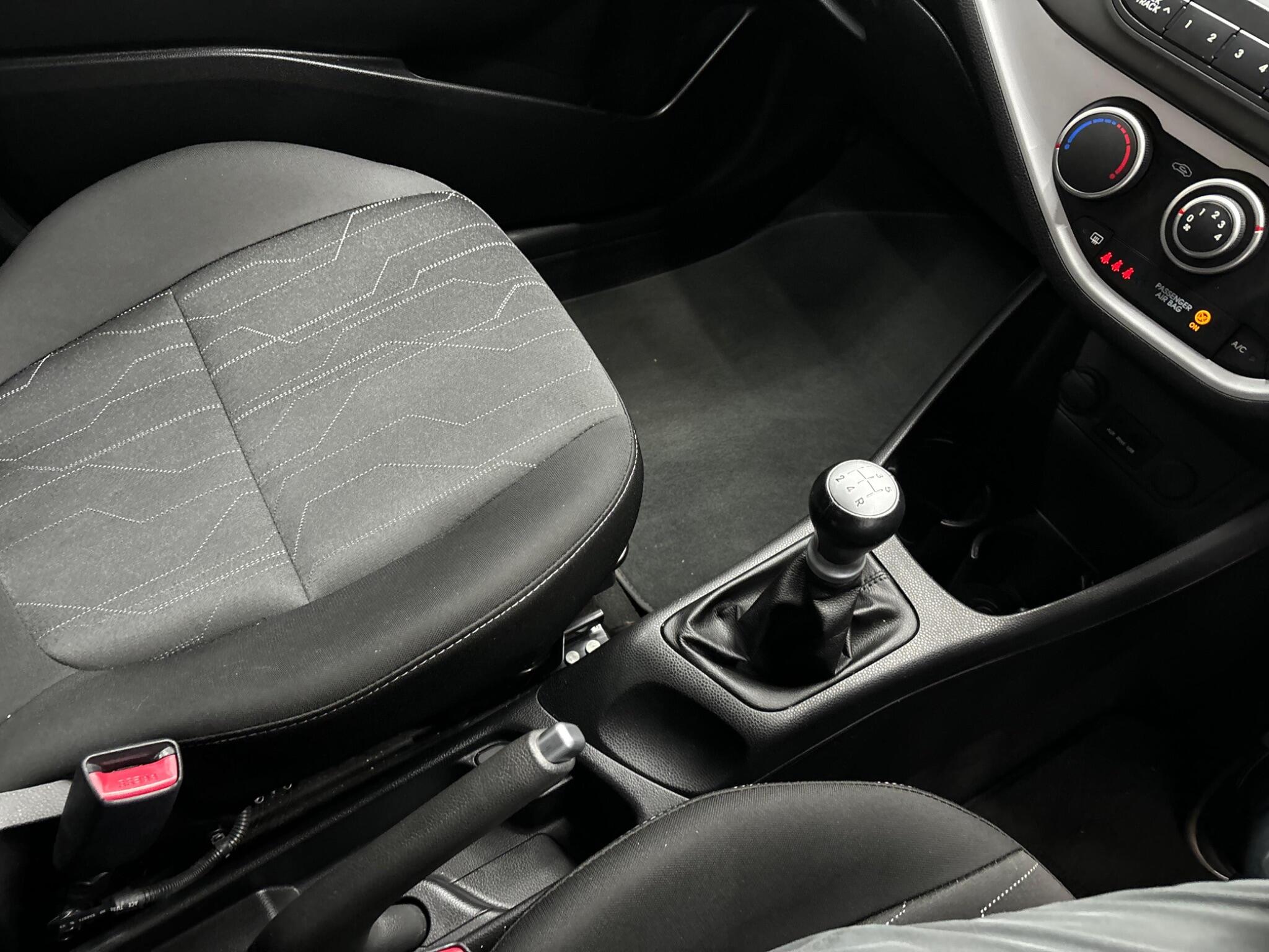Kia Picanto view 7
