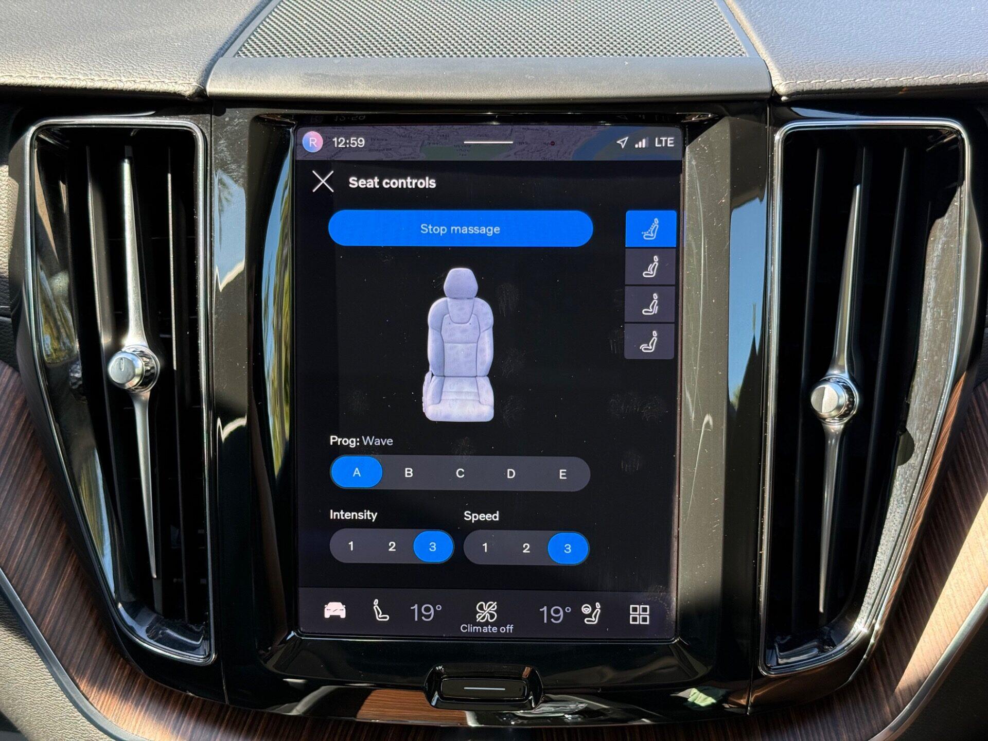 Volvo XC60 view 52