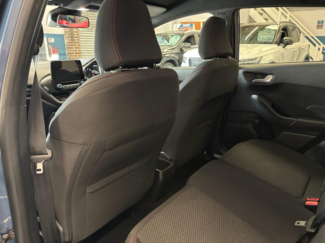 Ford Fiesta view 23