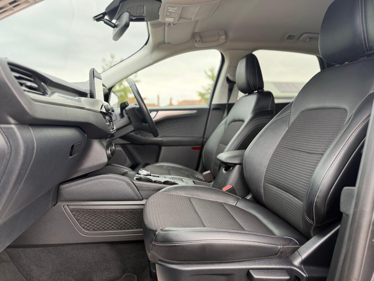 Ford Kuga view 12