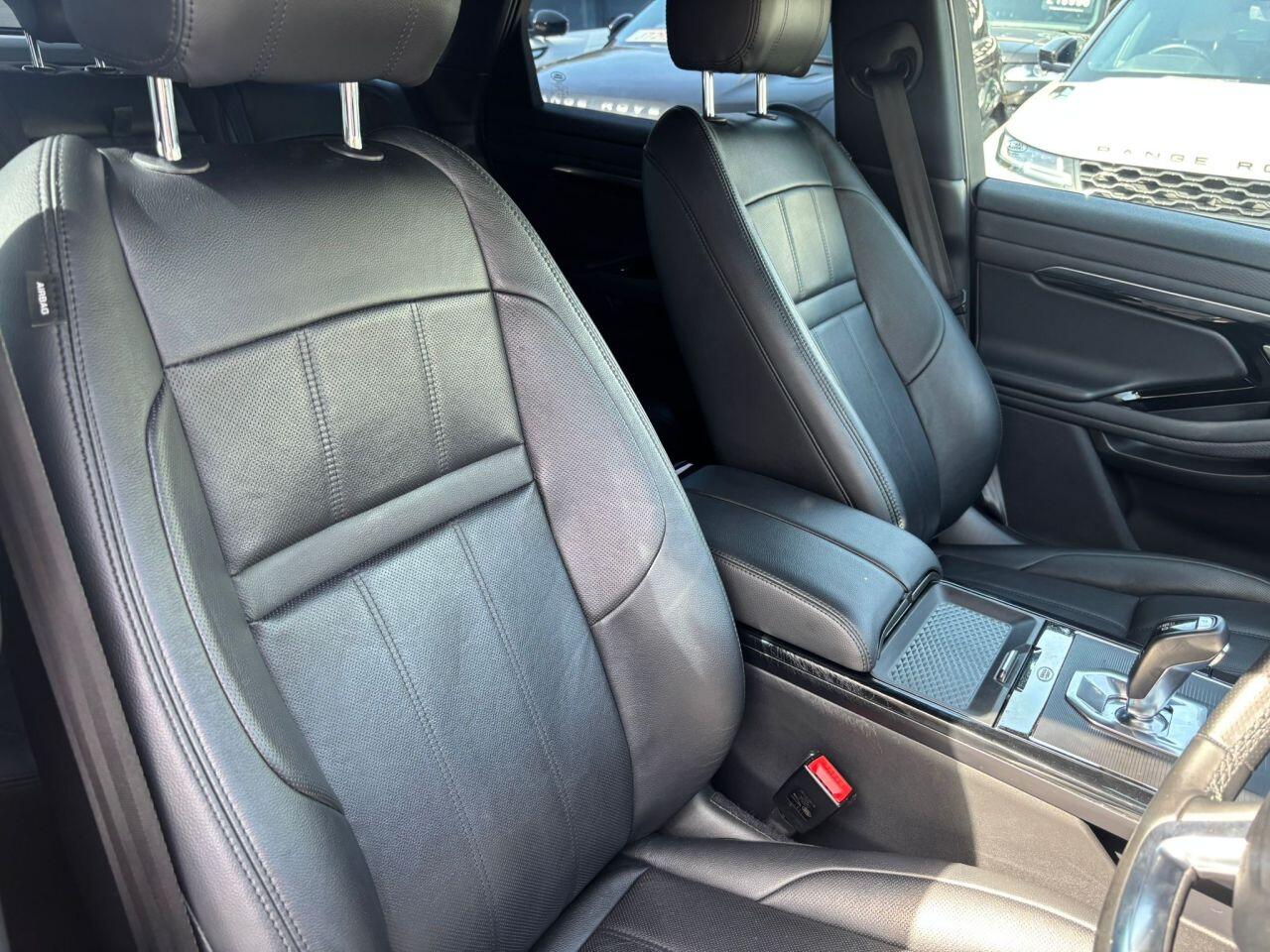 Land Rover Range Rover Evoque view 18