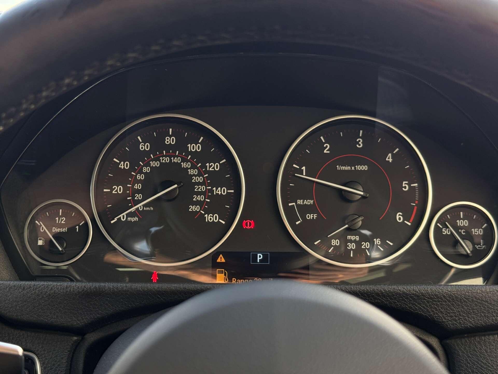 BMW 3 Series view 36