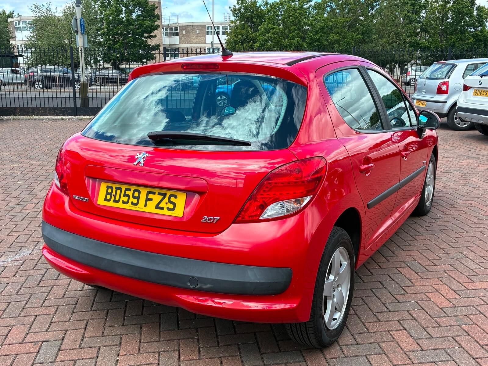 Peugeot 207 view 5