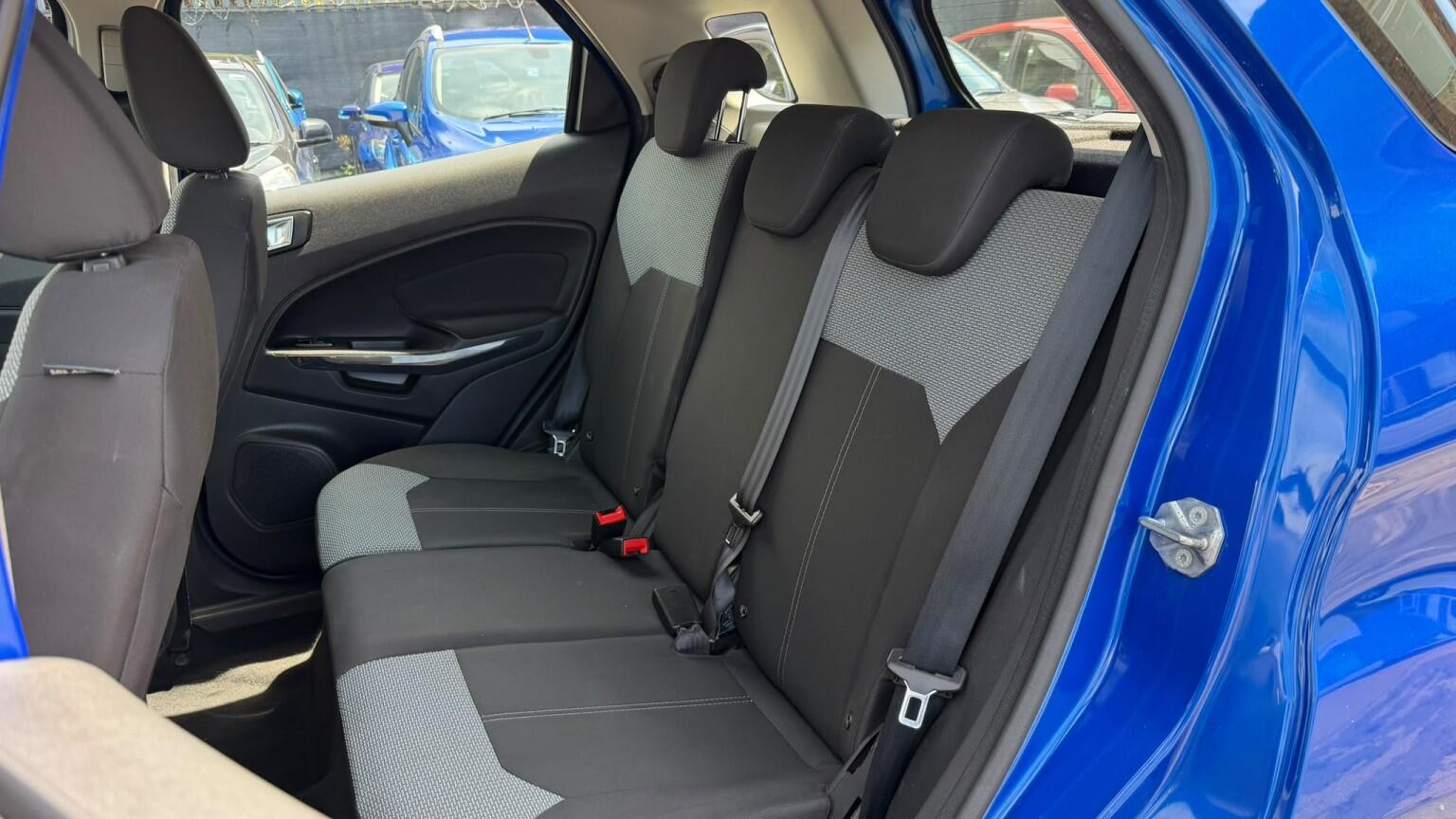 Ford Ecosport view 20