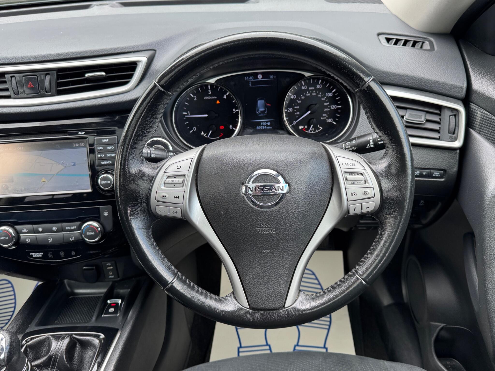 Nissan X-Trail view 34