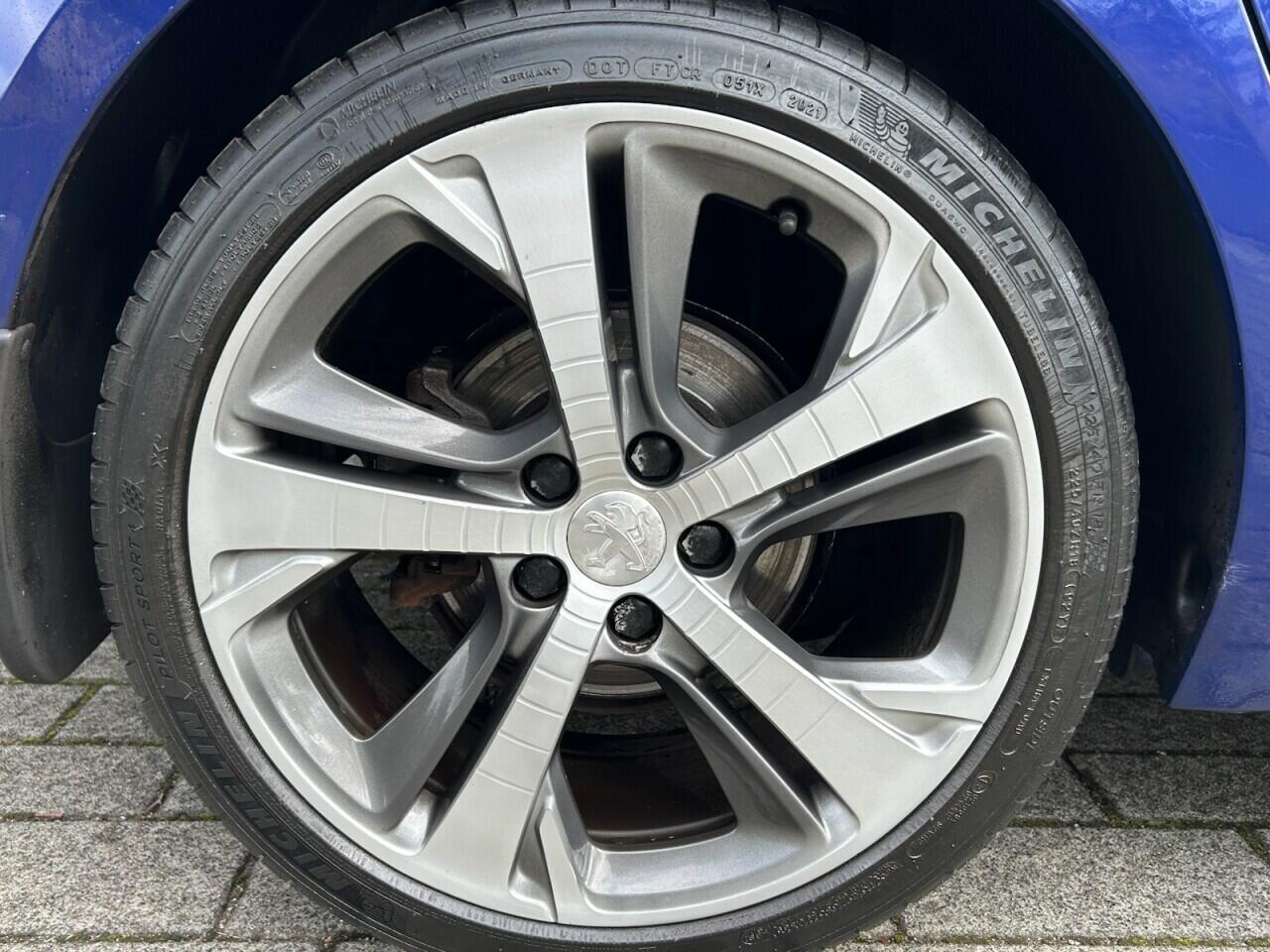 Peugeot 308 view 42